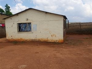 2 Bed House in Doornkop