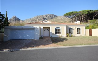 3 Bedroom House in Silvertree Estate