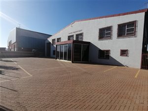 2640 m² Industrial space in Monavoni
