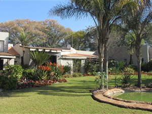 4 Bed House in Mooiplaats AH