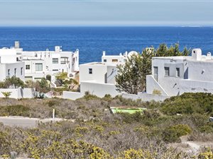 566 m² Land available in Langebaan