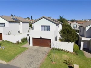 3 Bed Townhouse in Kengies