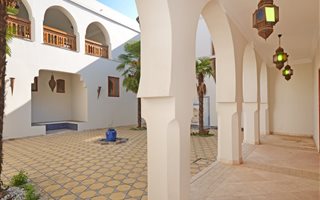 7 Bedroom House in Houghton Estate