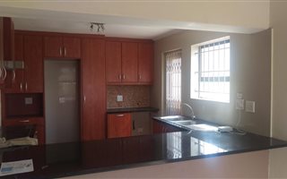 3 Bedroom House in West Beach