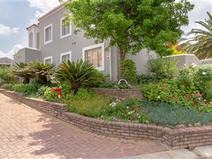 2 Bed Townhouse in Kelland