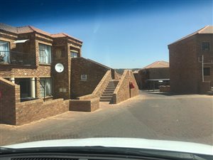 3 Bed Townhouse in Liefde en Vrede