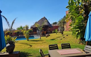 6 Bedroom House in Bronberrick