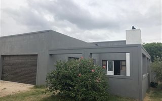 4 Bedroom House in Peerless Park