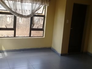 5 Bed House in Naledi