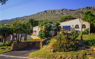 4 Bedroom House in Clovelly