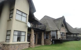 3 Bedroom House in Phezulu