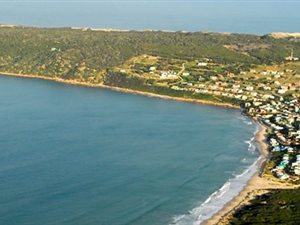 8.7 ha Farm in Vlees Bay