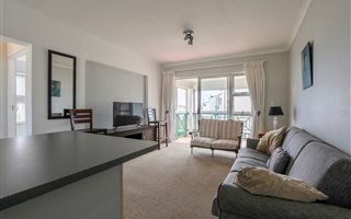 1 Bedroom Apartment in Greenways Golf Estate