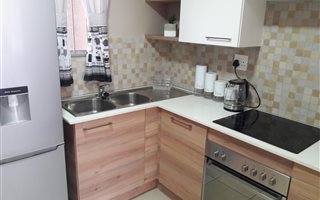 2 Bedroom Apartment in Montana Park