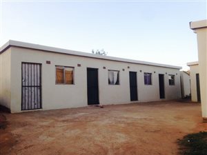 8 Bedroom Apartment in Inanda