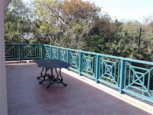 3 Bed House in Leisure Bay
