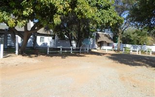 Commercial space in Hartbeespoort Dam