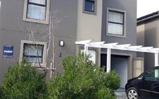 3 Bedroom Townhouse in Windsor Park
