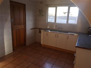 2 Bed Garden Cottage in Greenwood Park