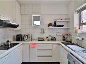 2 Bed Apartment in North Beach