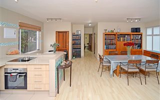 3 Bedroom Apartment in Cheltondale