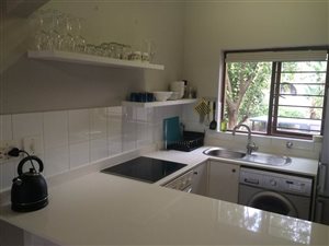 1 Bed Apartment in Craighall Park
