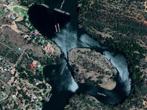 7733 m² Land available in Vaaloewer