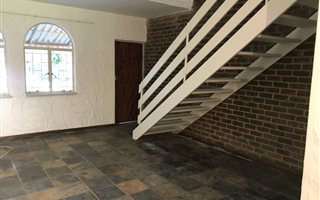 2 Bedroom Duplex in Queenswood