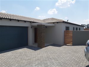 3 Bed House in Derdepoort
