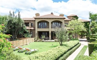 4 Bedroom House in Dainfern Valley
