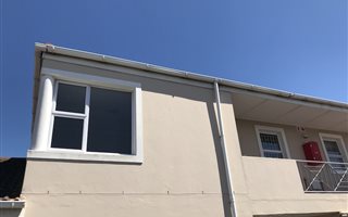 2 Bedroom Apartment in Tableview