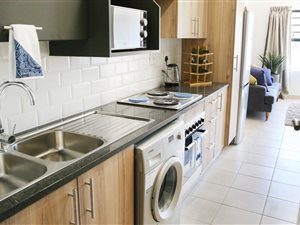2 Bed Apartment in Halfway House