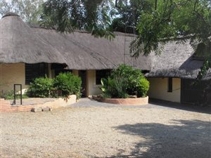 9 Bed House in Laezonia