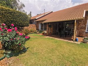 3 Bed Simplex in Highway Gardens