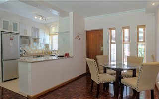 2 Bedroom Townhouse in Higgovale