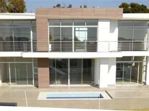 3960 m² Land available in Waterkloof Ridge