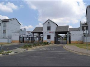 1 Bed Apartment in Halfway Gardens