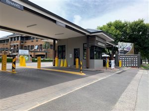Commercial space in Woodmead