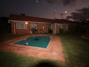 3 Bed Duet in Hesteapark