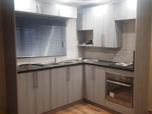 3 Bed Garden Cottage in Fourways