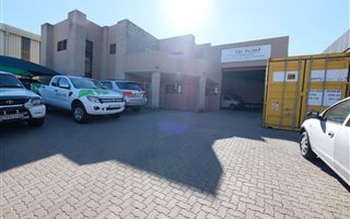 570 m² Industrial space in Founders Hill