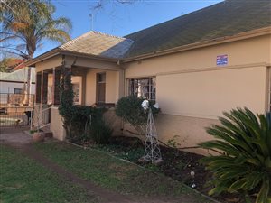3 Bed House in Paglande