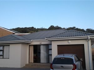 3 Bed House in Cosy Corner
