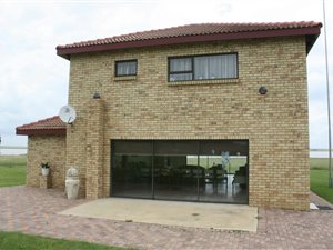 2 Bed House in Vaalpark
