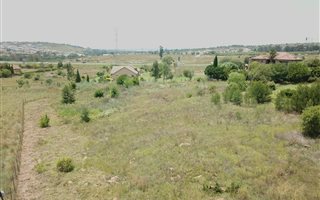 4125 m² Land available in Irene Glen Estate