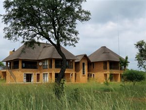 House in Zebula Golf Estate
