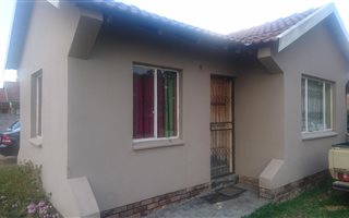 3 Bedroom House in Madiba Park
