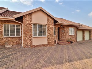 2 Bed Townhouse in Glenvista
