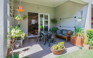 1 Bedroom Apartment in Modderfontein