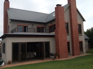 3 Bed House in Glen Lauriston